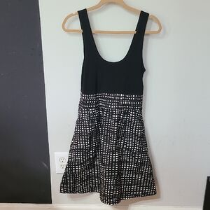Theory Boasa Black and White Checkered Tank Dress With Pockets Size 4